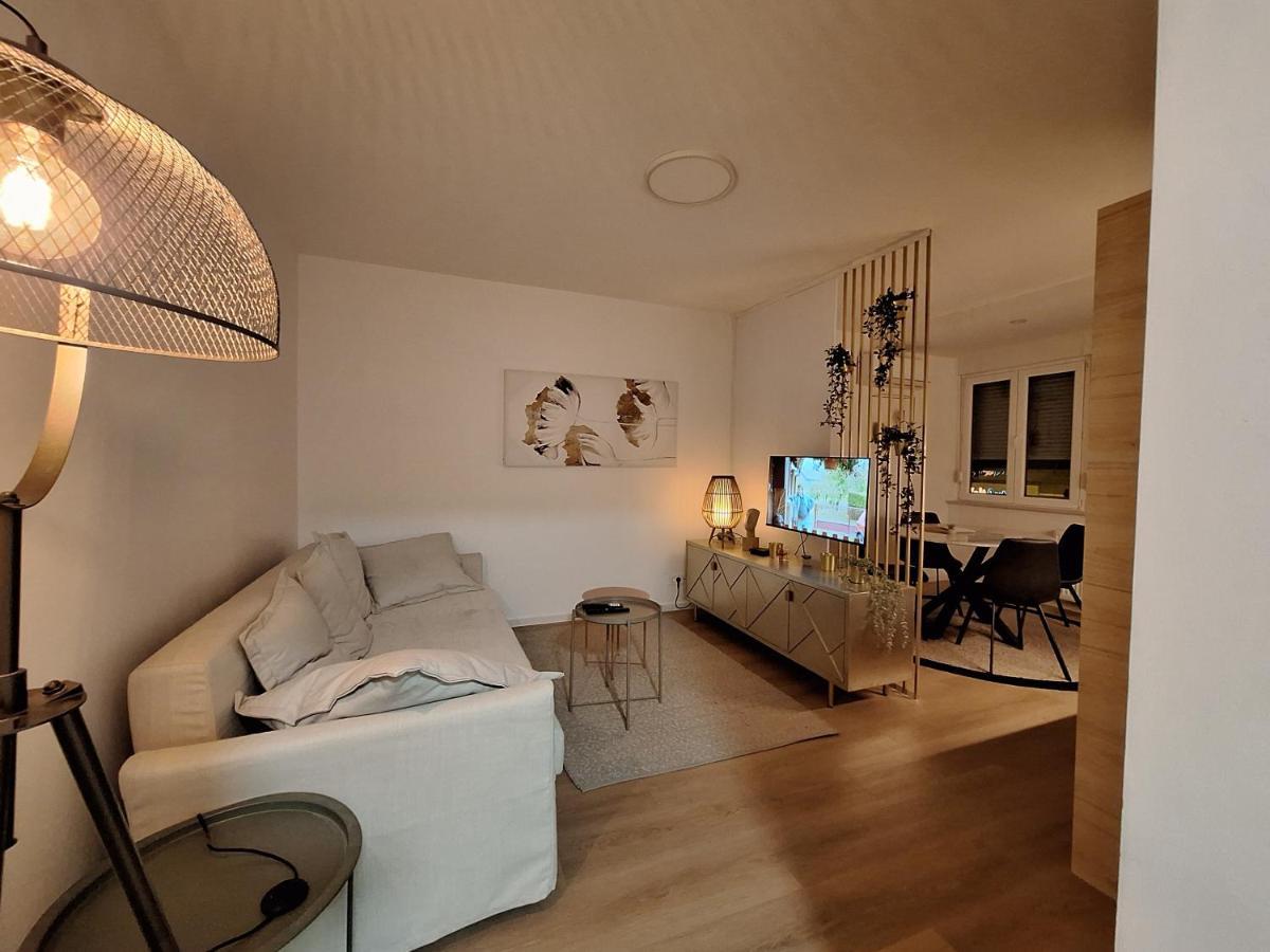 Dolly Apartment Zagreb Buitenkant foto