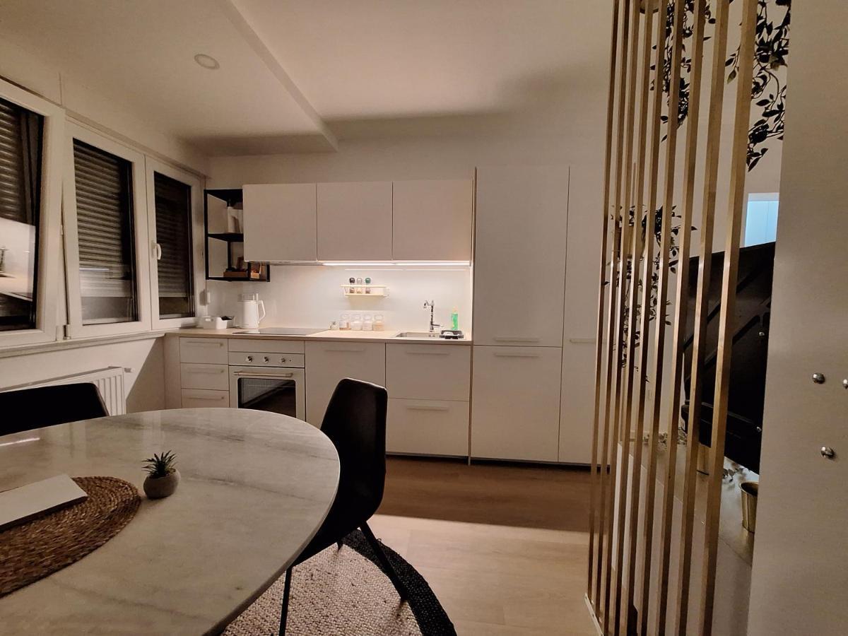 Dolly Apartment Zagreb Buitenkant foto